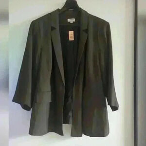 LOFT | Dark Olive Green 3/4  Length Sleeves Lightly Lined BlazerVarious …